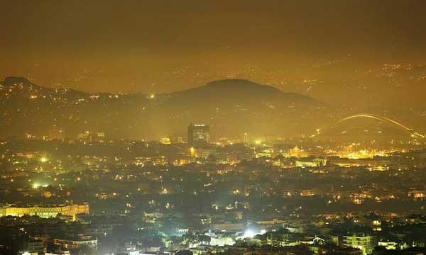 Η αιθαλομίχλη πνίγει κοινότητες του Ν. Κοζάνης από την καύση του ξυλοκάρβουνου